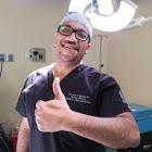 Dr Luis Bartley Cirujano Plástico en Panamá - Cirugía Estética -https://bartleyplasticsurgery.com